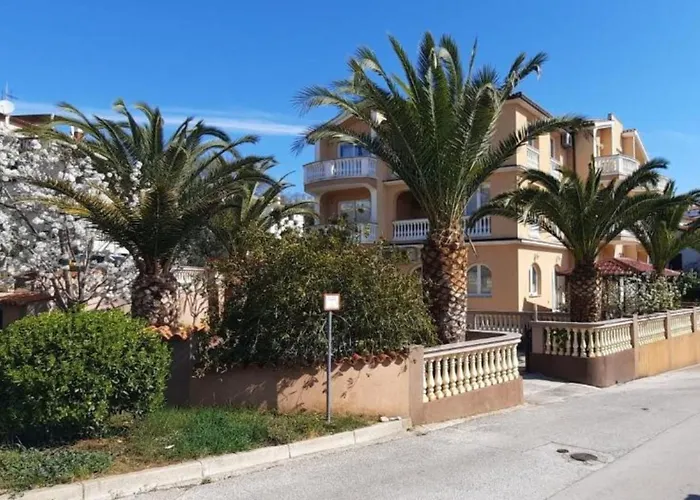 Canaria By Interhome *