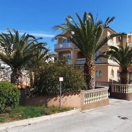 Canaria By Interhome *